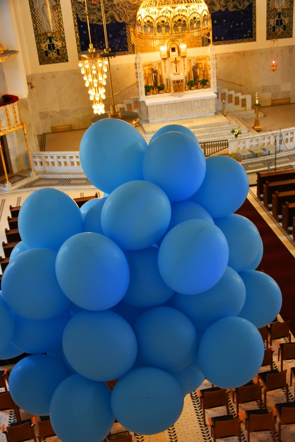 Anonymous, untitled (Balloons), 2016 - Madness & Mysticism, Kirche am Steinhof, Vienna, 2016