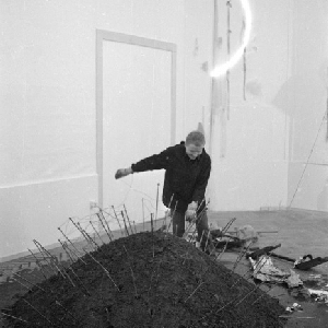 Reiner Ruthenbeck, When Attitudes Become Form, 1969