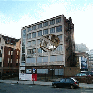 Richard Wilson, Turning the Place Over, 2007